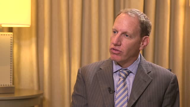 Accommodating IOL Implantation in Post-LASIK Patients