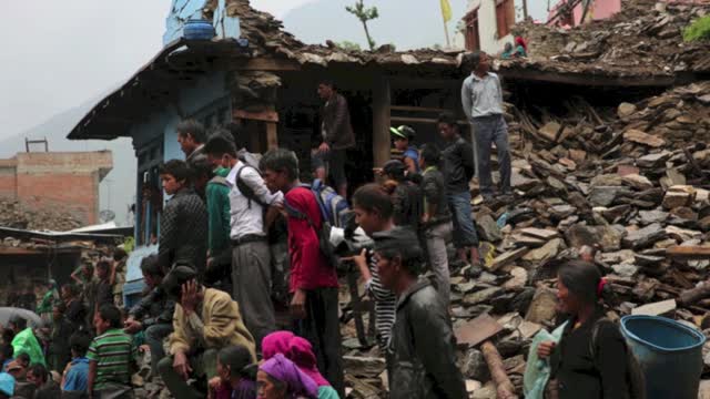 Pravin Dugel, MD, Visits Nepal After Earthquake