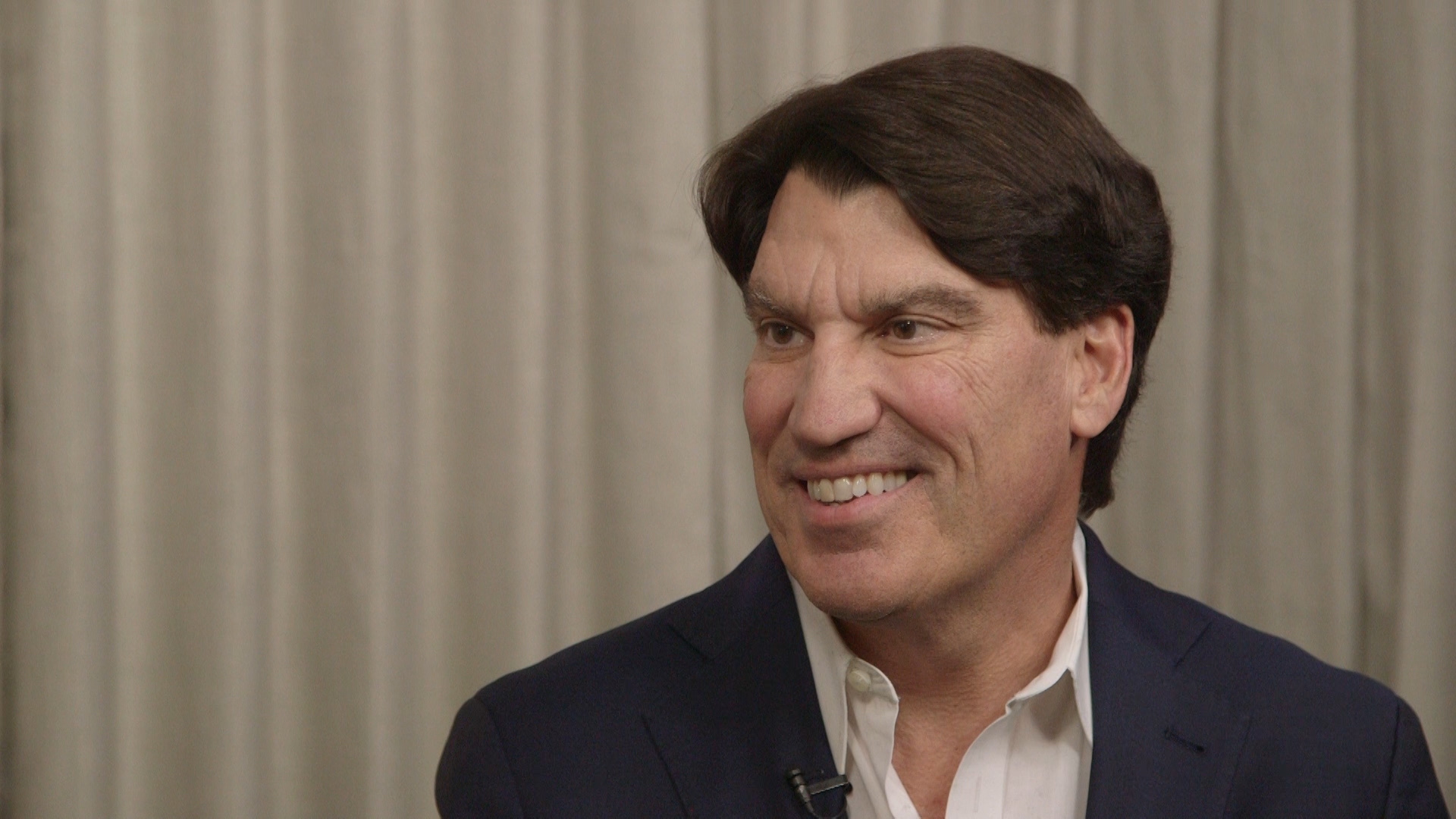 Comparing LASIK Outcomes With Different Treatment Profiles